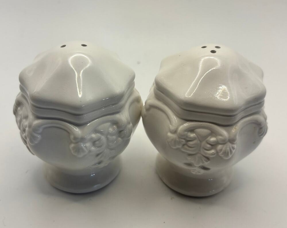 Bico China White Ceramic Salt & Pepper Shakers Floral Pedestal Set